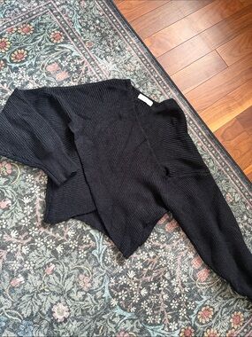 Black Women's Crewneck wool Knit Sweater